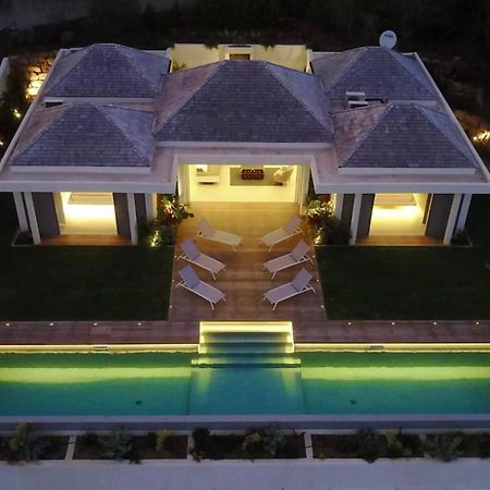 Charming Villa With Outstanding View Marigot Eksteriør billede